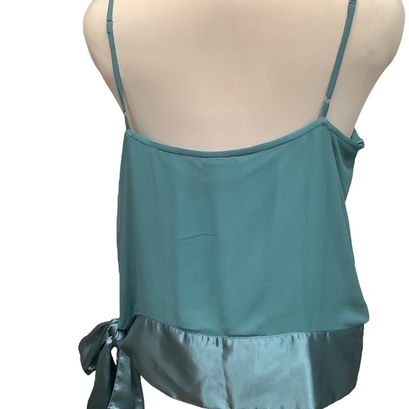 Women’s Beaded Sleeveless Halter Size XL - Picture 5 of 5